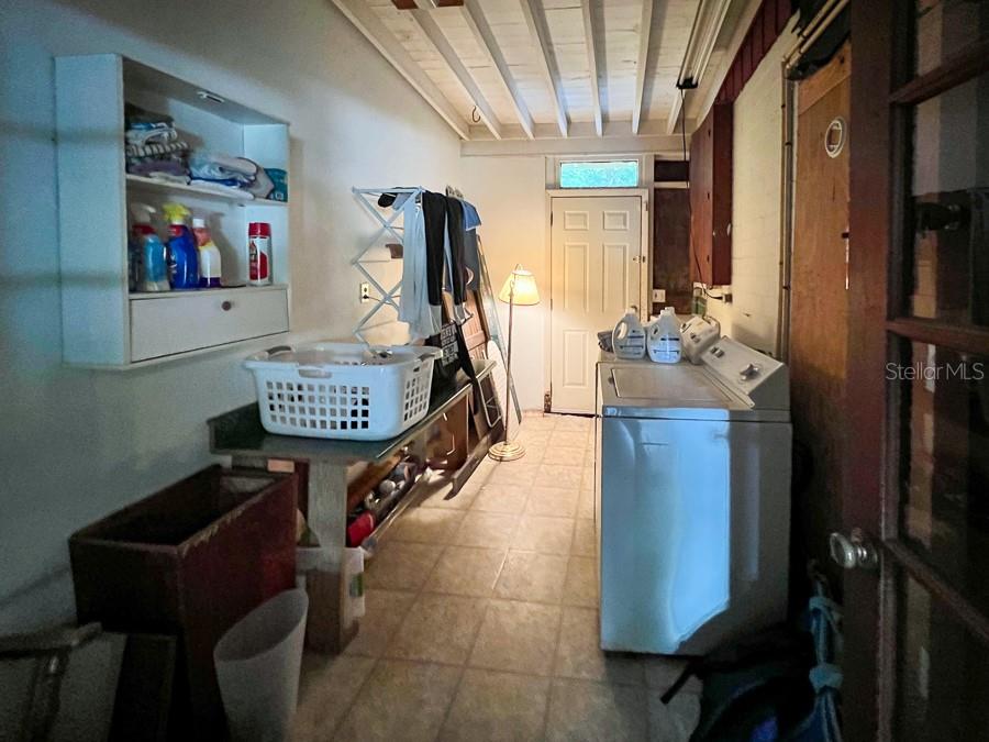 Image 16 of 18 For 929 22nd Street