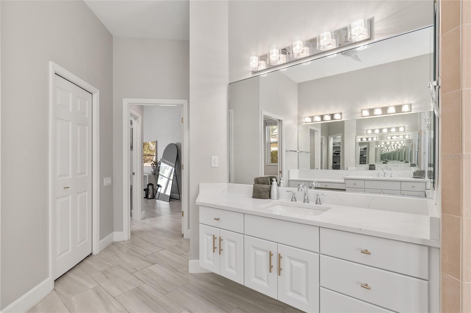 Image 31 of 77 For 4705 58th Street