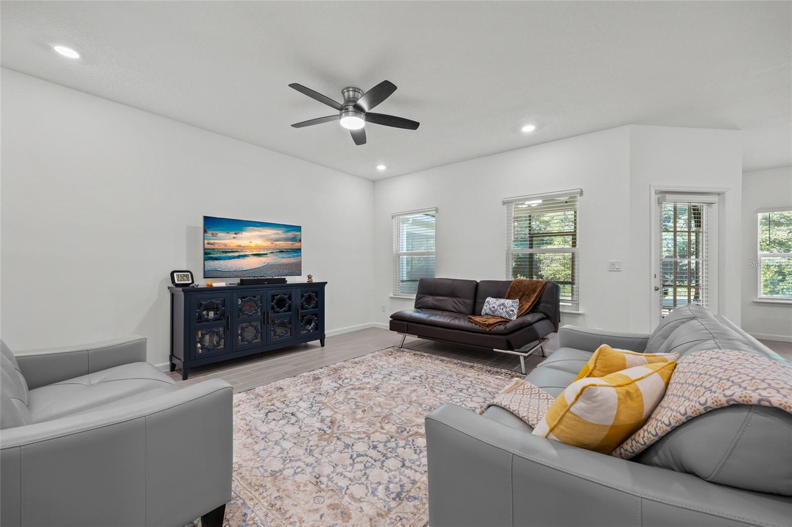 Image 5 of 35 For 2208 89th Way