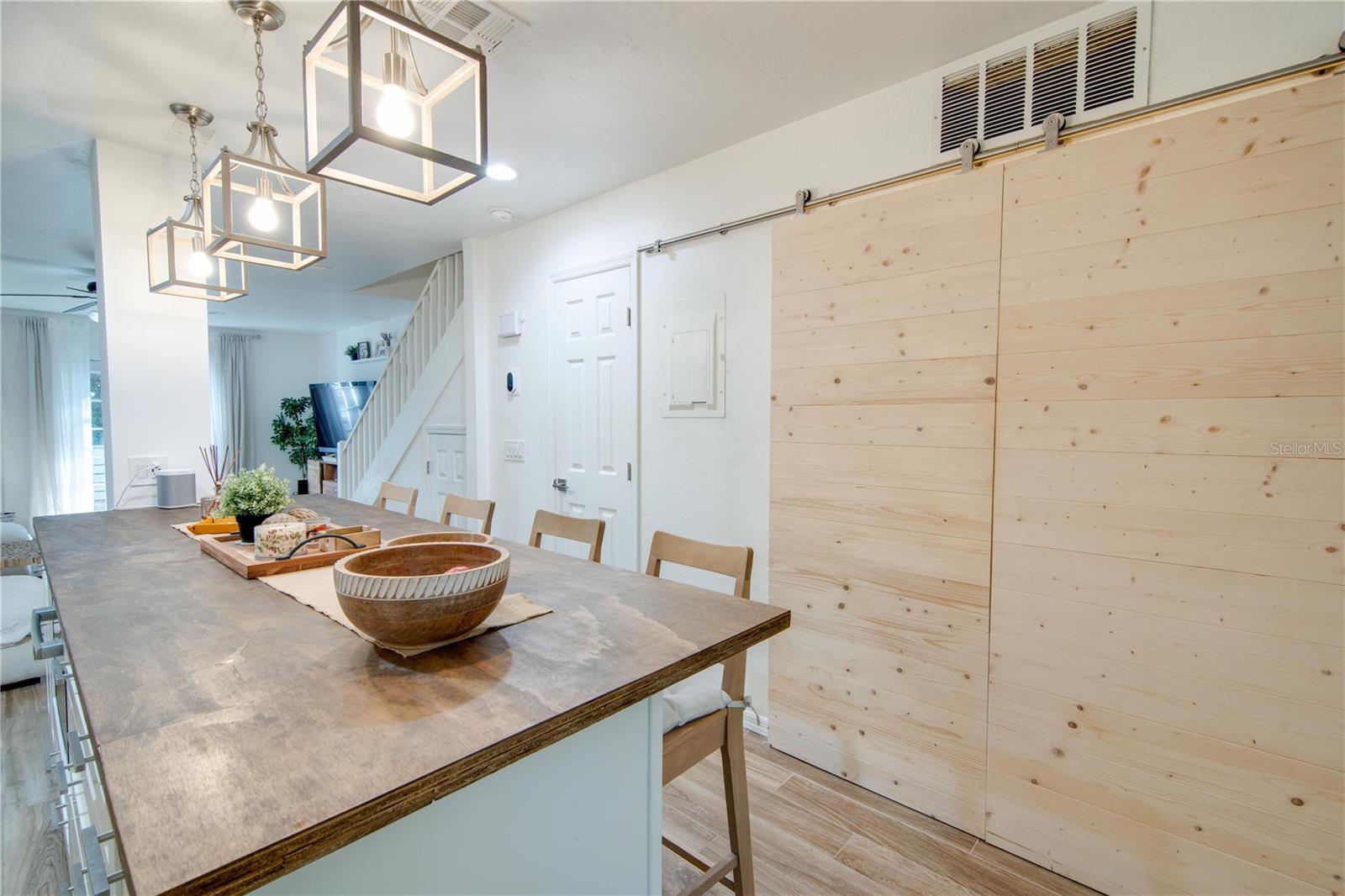 Image 10 of 33 For 5215 92nd Court