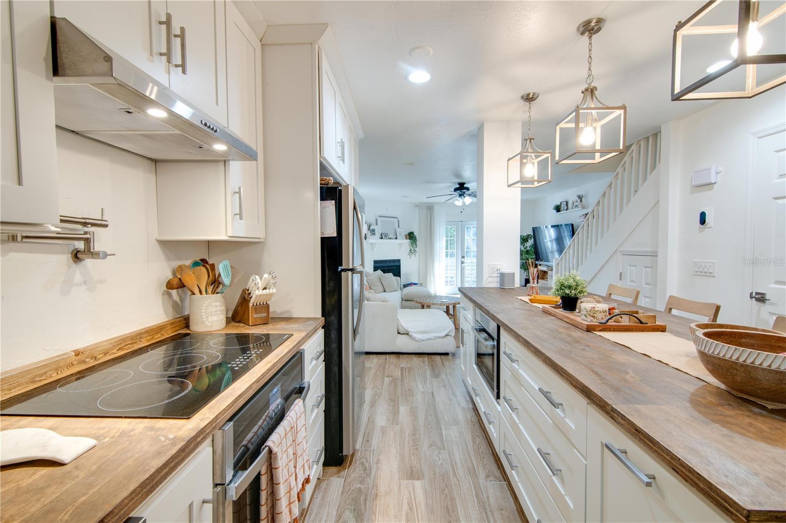 Image 12 of 33 For 5215 92nd Court