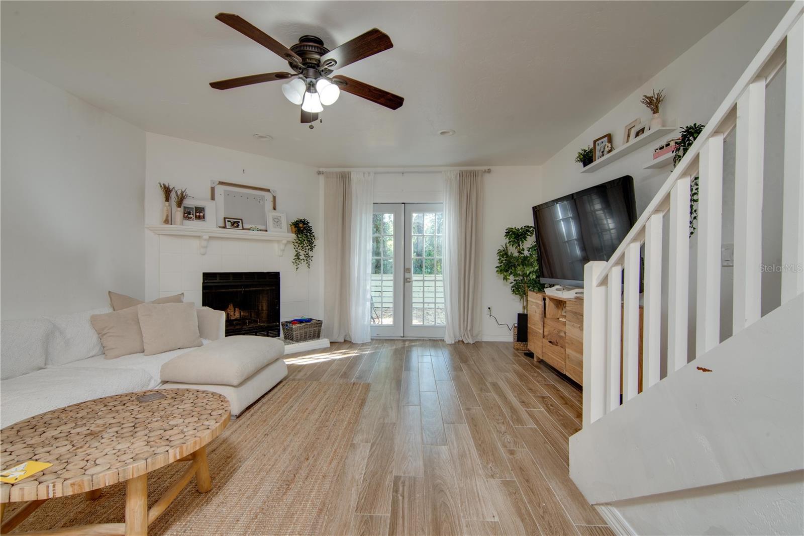 Image 17 of 33 For 5215 92nd Court