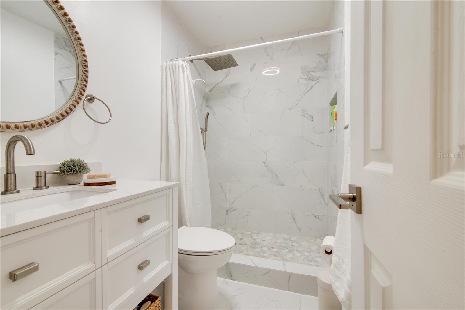 Image 26 of 33 For 5215 92nd Court