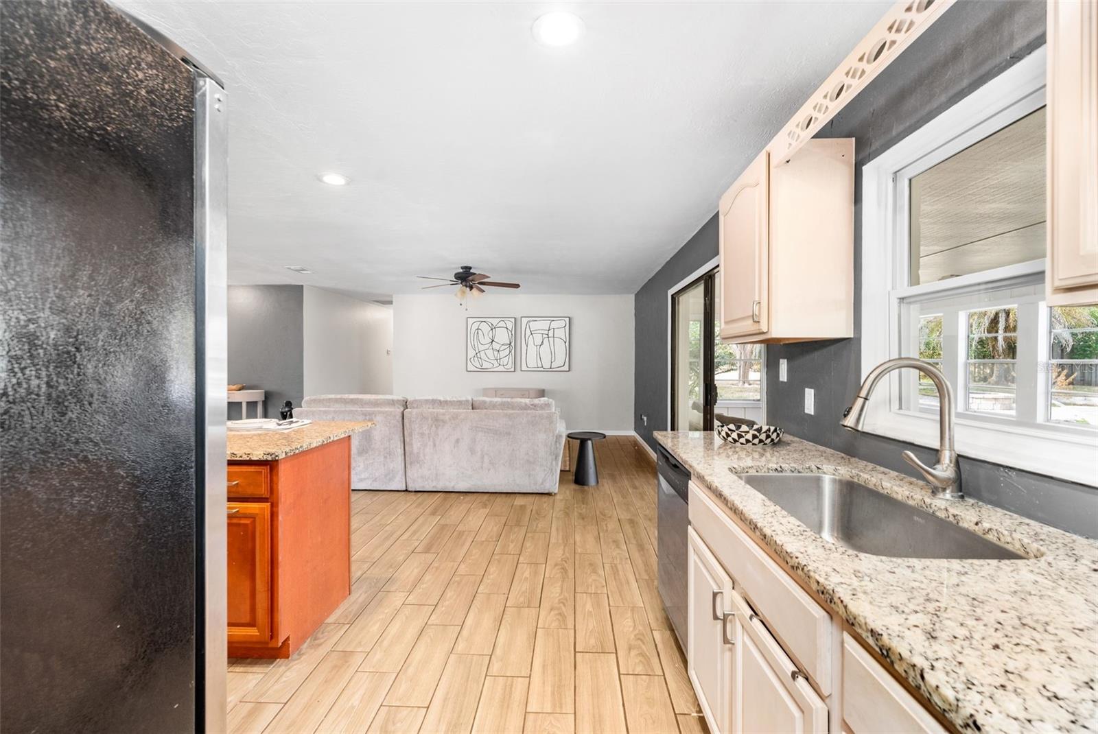 Image 11 of 46 For 8604 1st Avenue