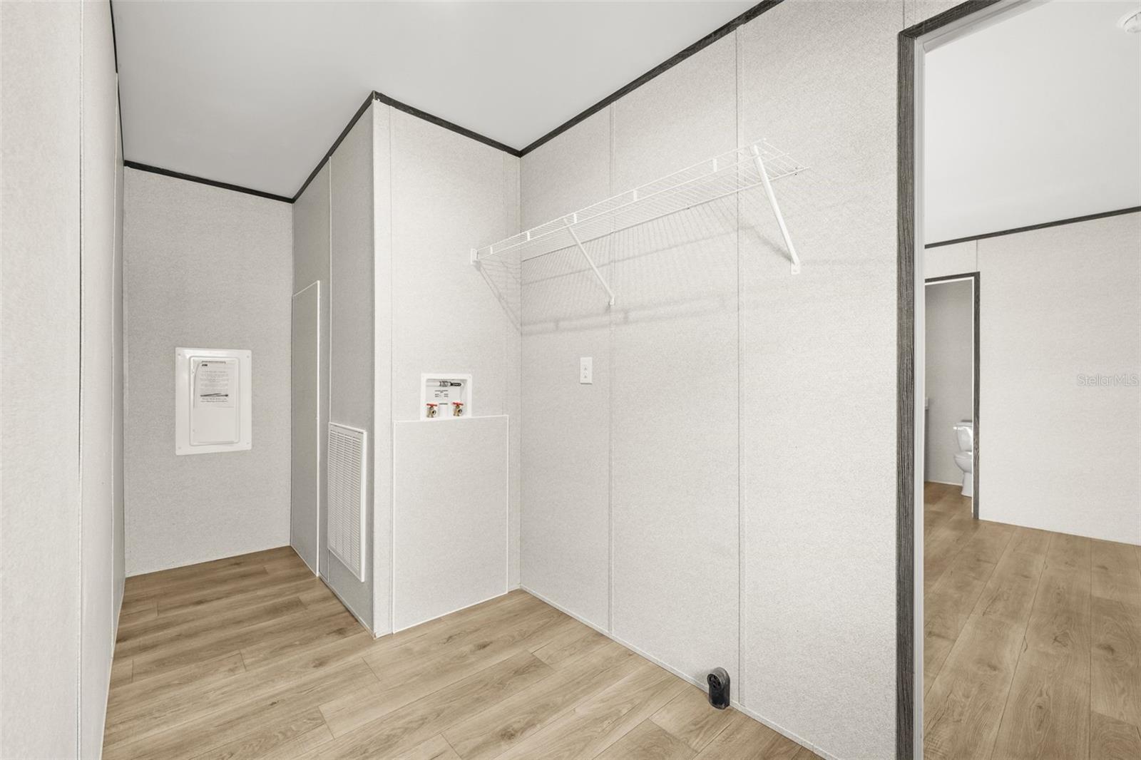 Image 11 of 23 For 5370 108th Terrace