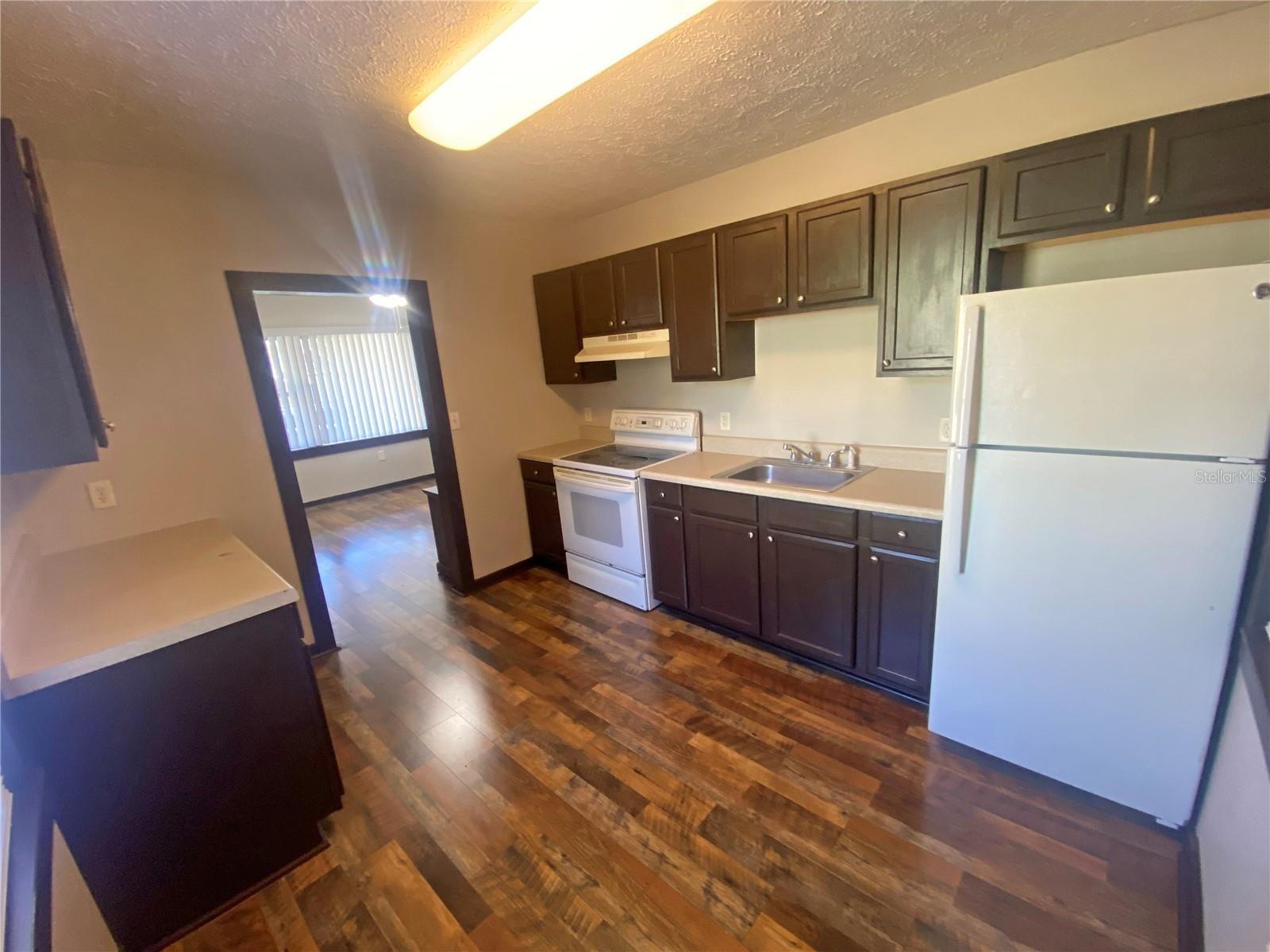 Image 5 of 20 For 401 Cherry Street