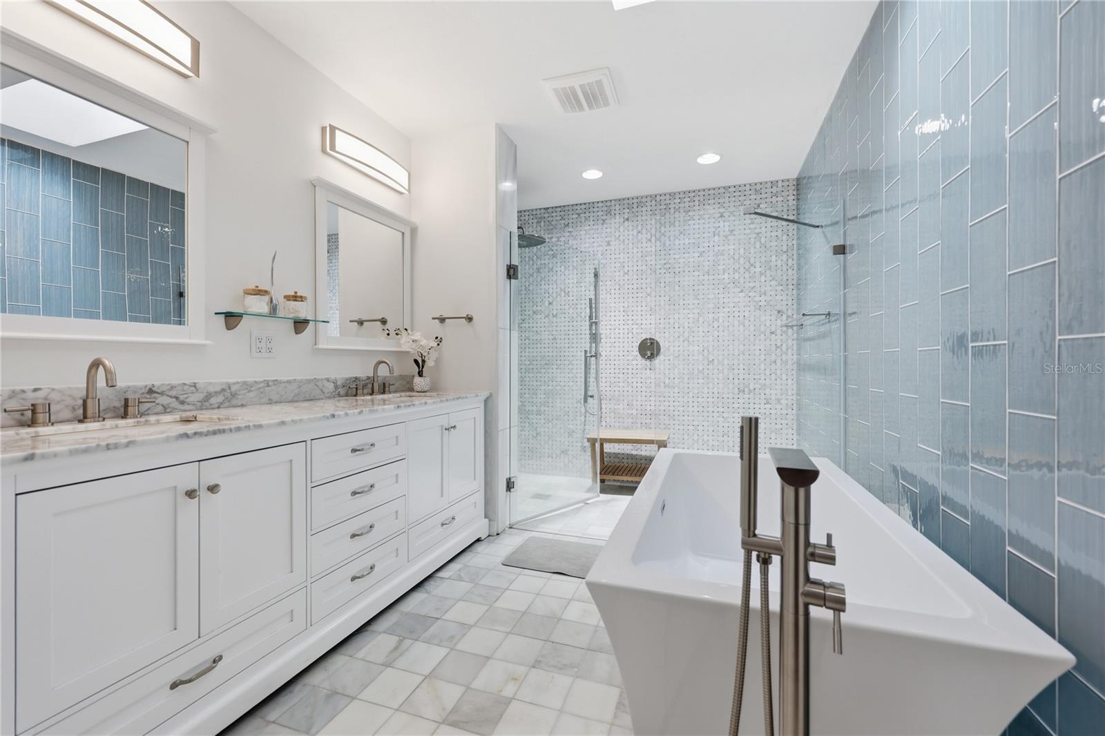 Image 20 of 50 For 4235 91st Drive