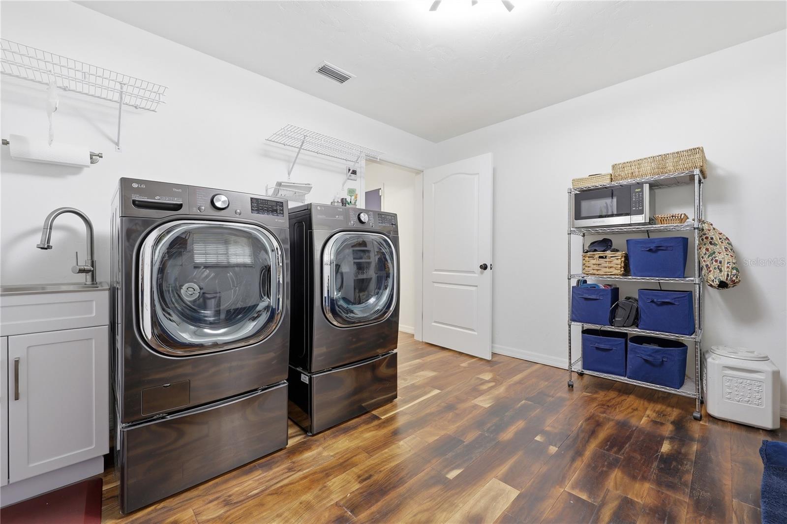 Image 33 of 50 For 4235 91st Drive