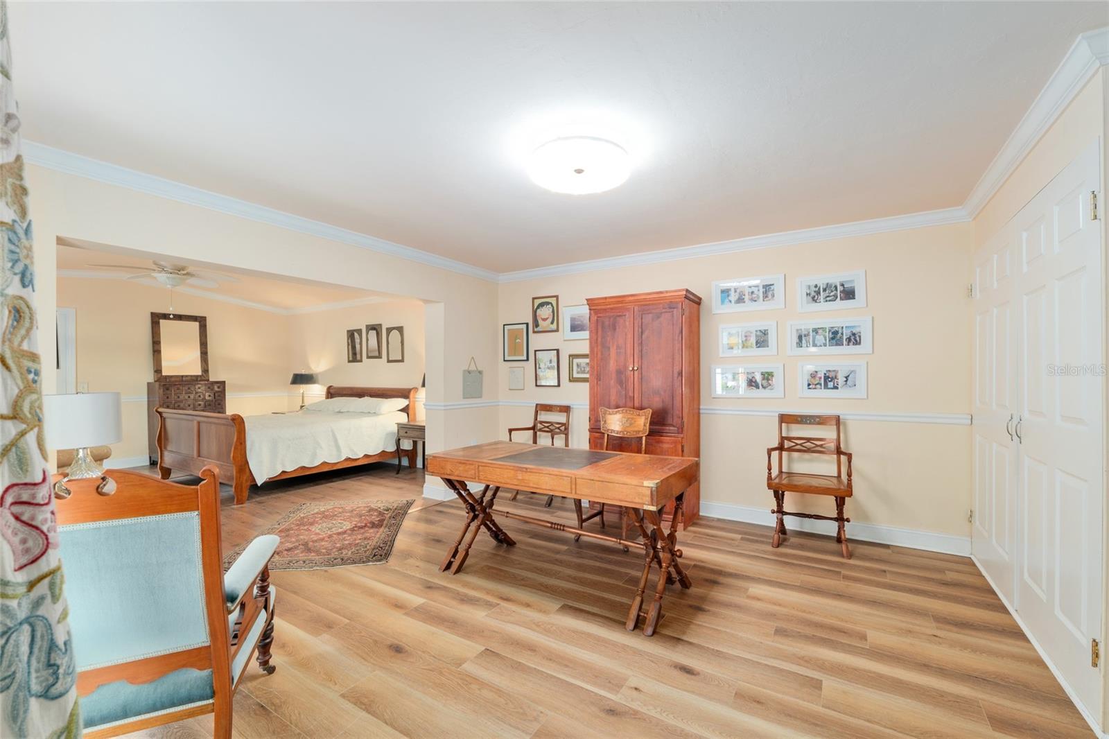 Image 17 of 42 For 12832 14th Avenue