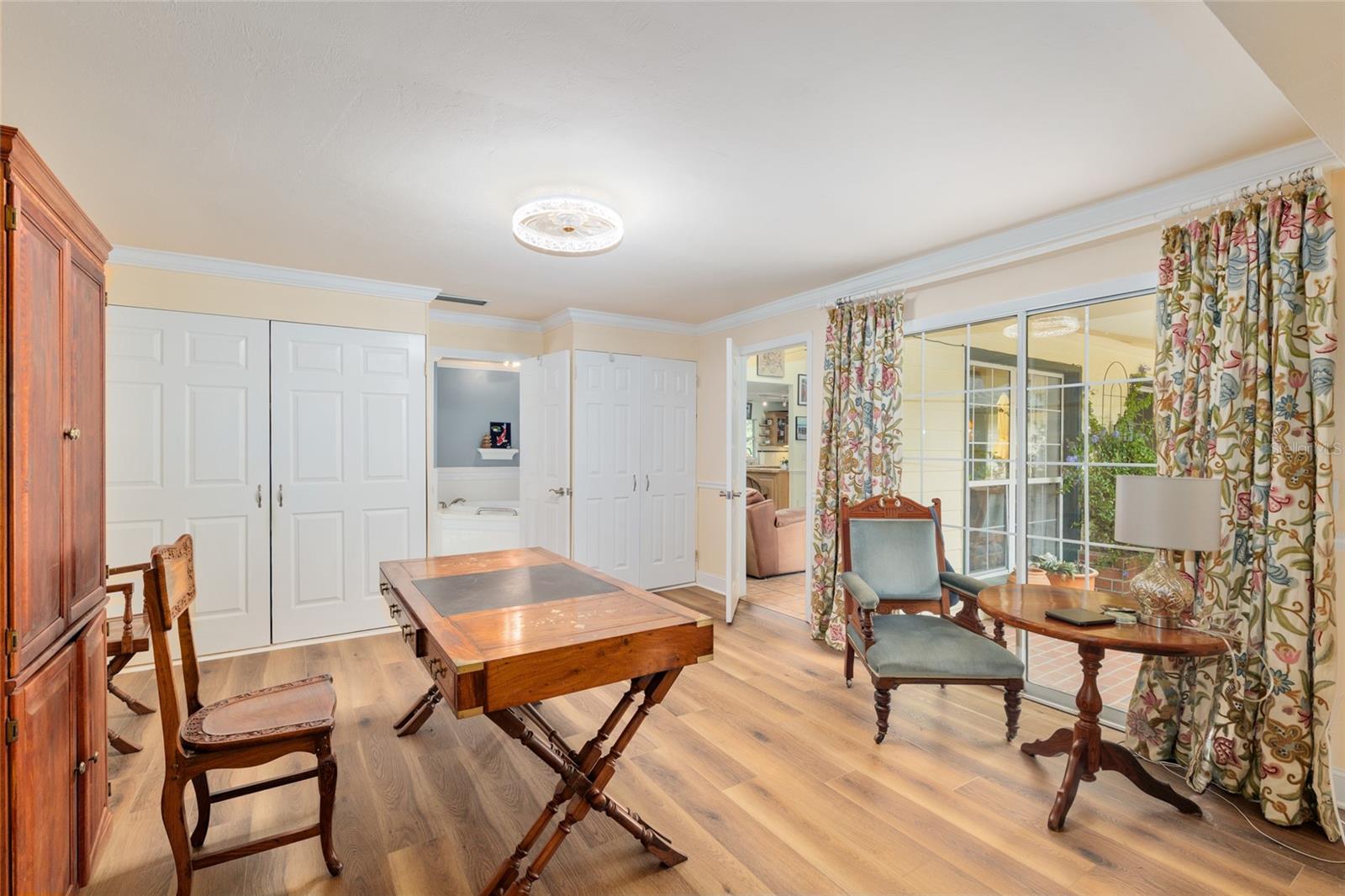 Image 18 of 42 For 12832 14th Avenue