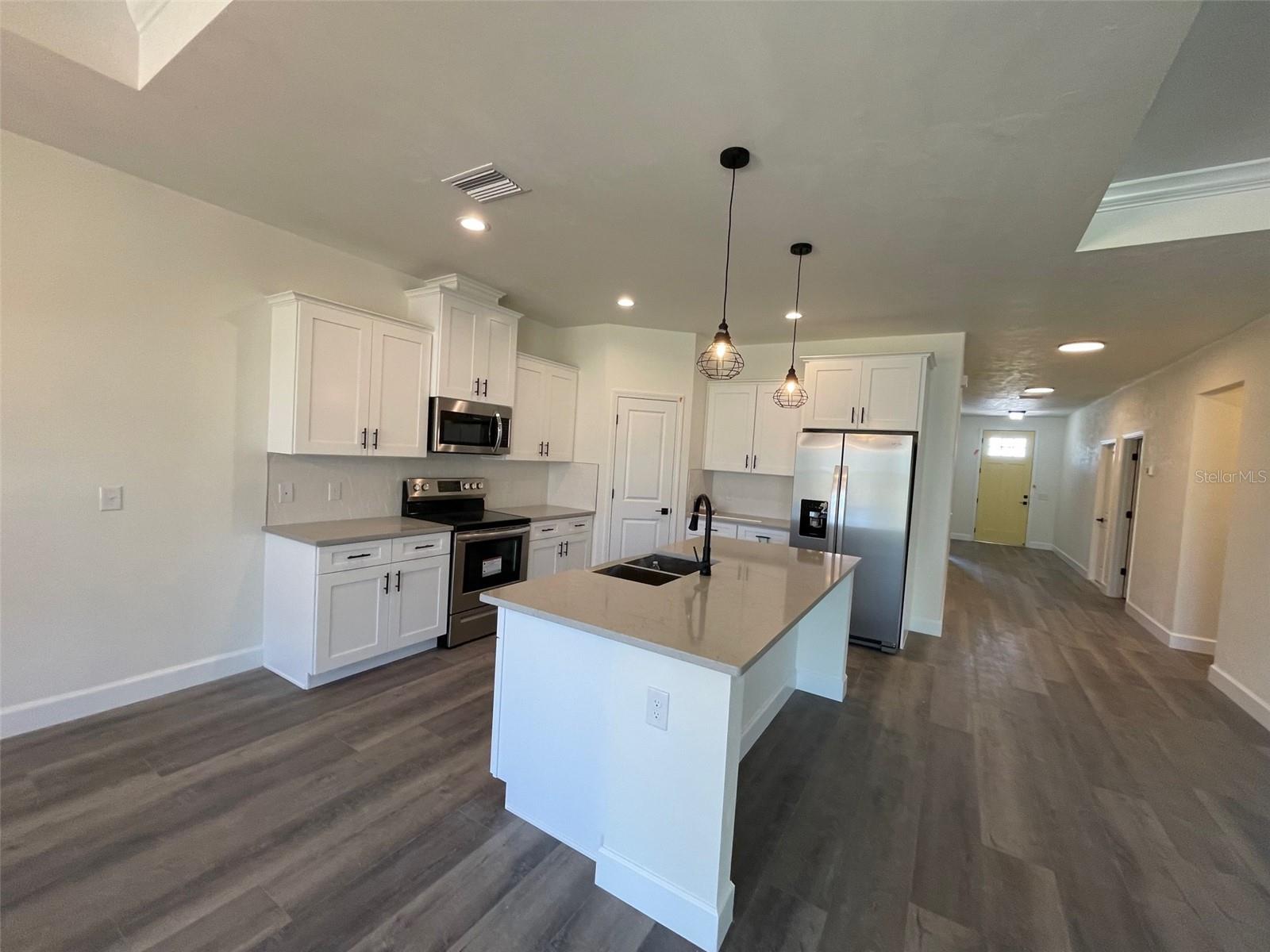 Image 3 of 15 For 1447 67th Drive