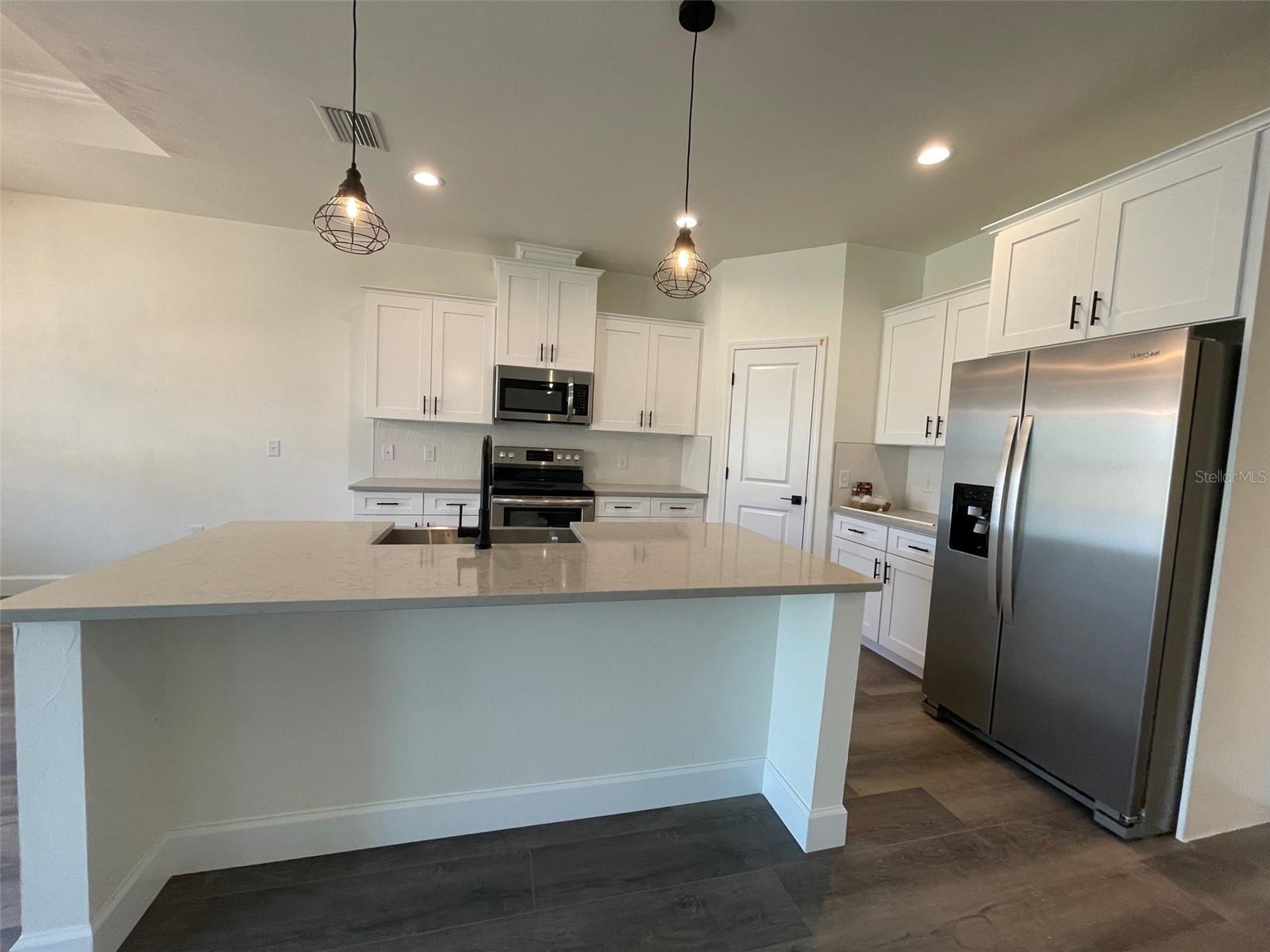 Image 6 of 15 For 1447 67th Drive