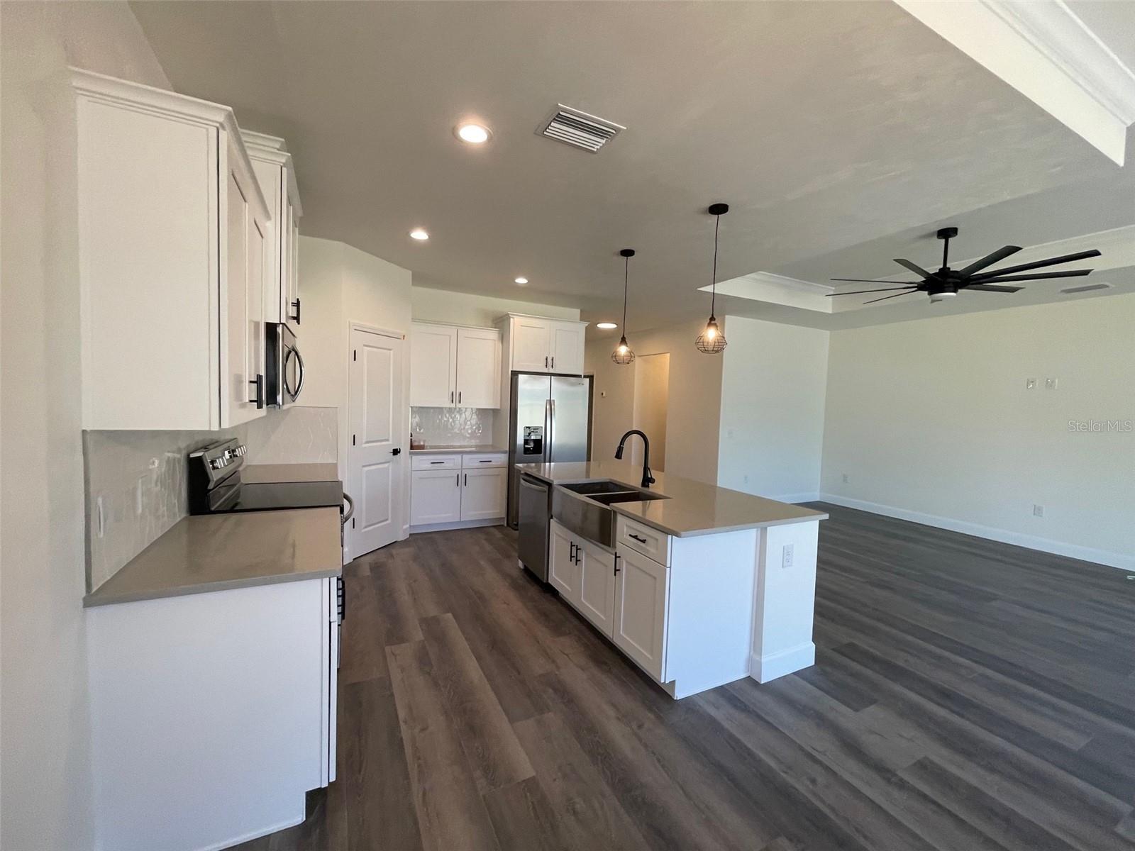 Image 7 of 15 For 1447 67th Drive