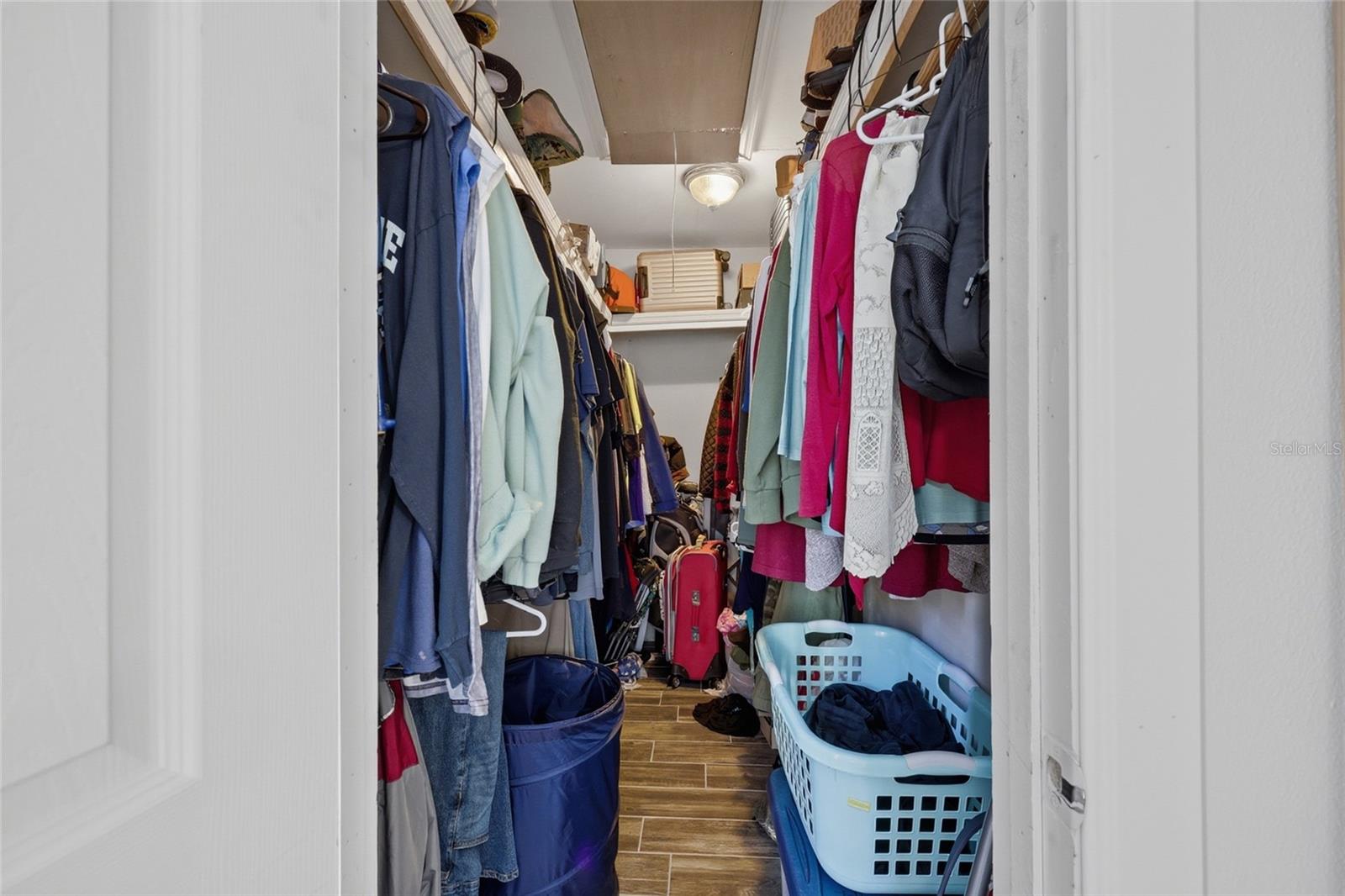 Image 29 of 48 For 123 Walt Lane