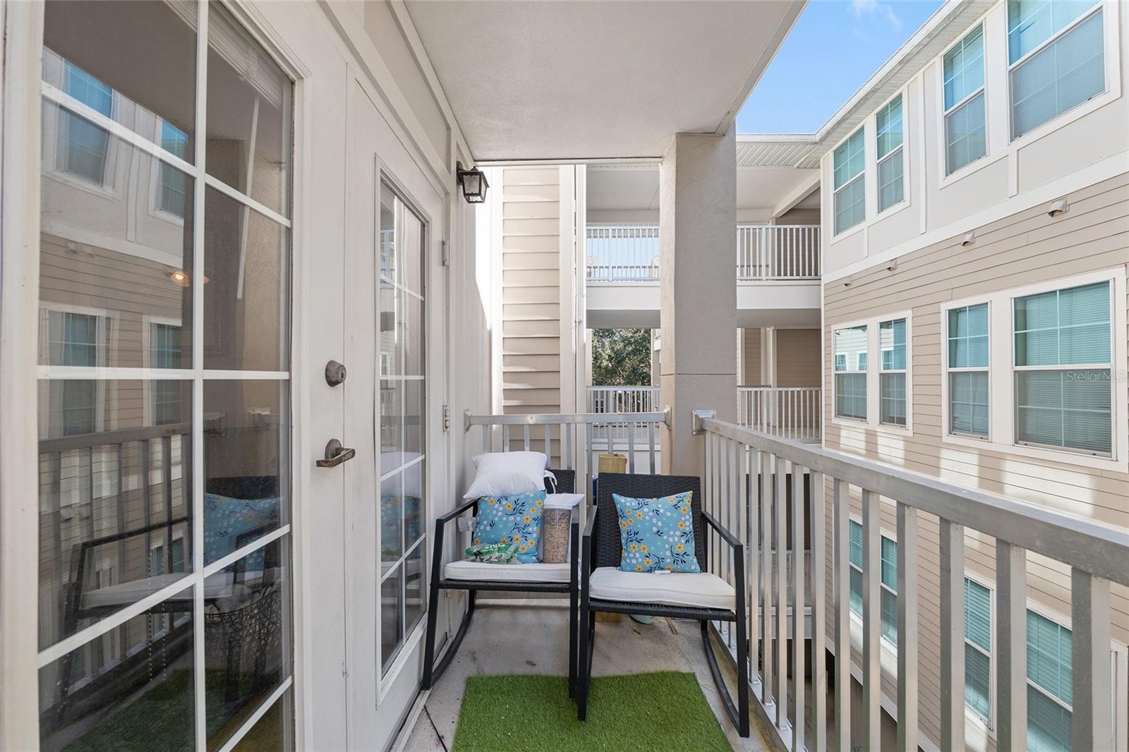 Image 27 of 31 For 835 9th Street 209