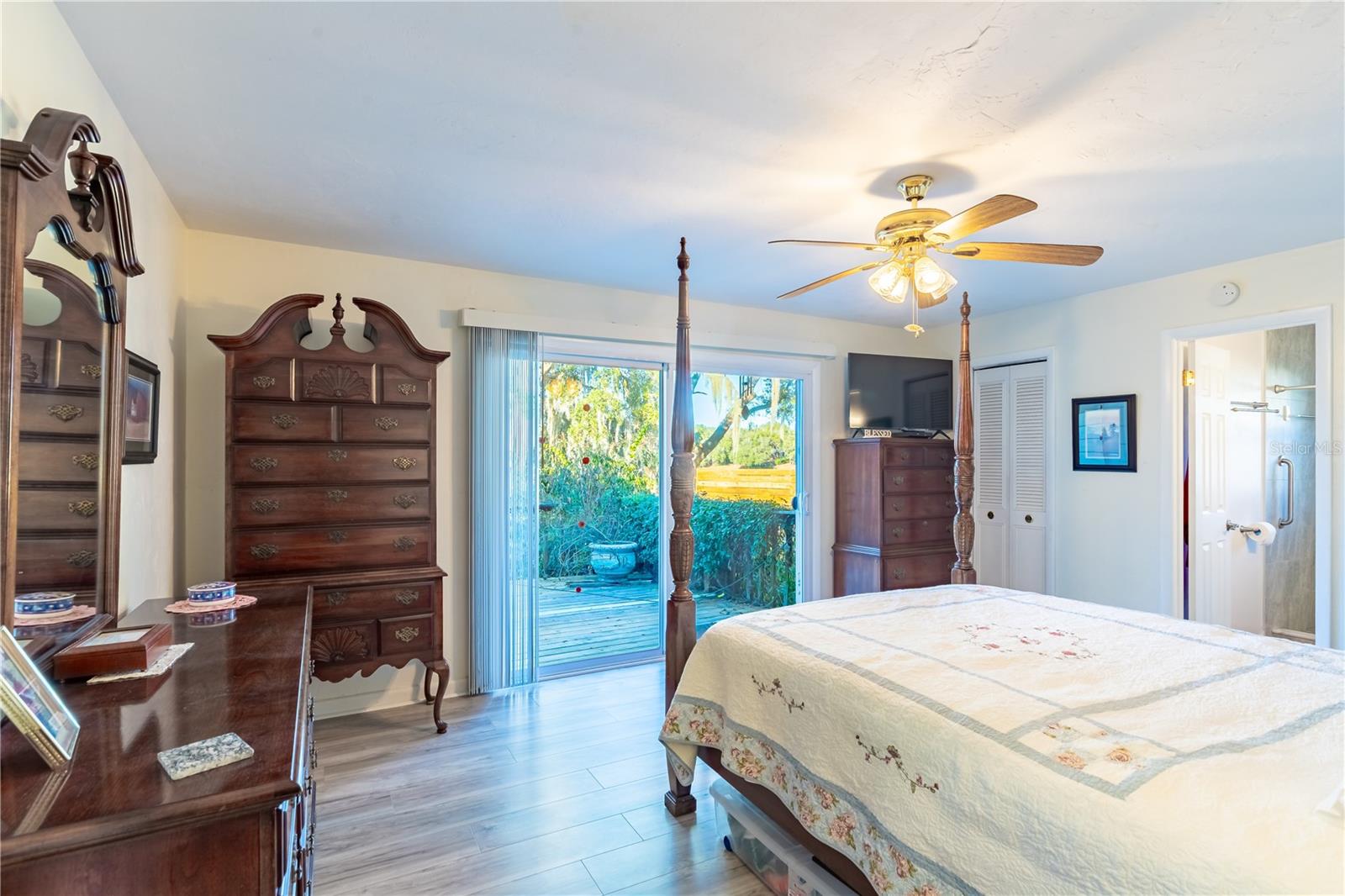 Image 31 of 49 For 6433 Loch Lommond Drive