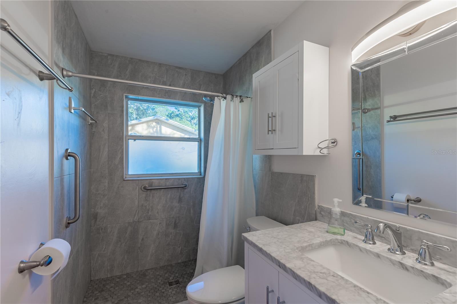 Image 35 of 49 For 6433 Loch Lommond Drive