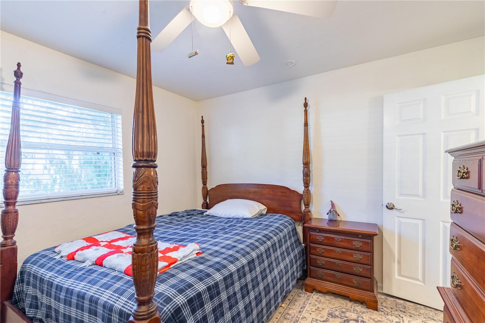 Image 37 of 49 For 6433 Loch Lommond Drive