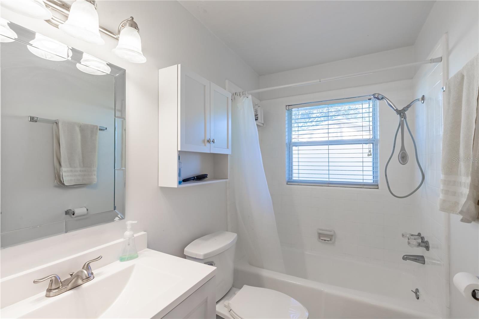 Image 38 of 49 For 6433 Loch Lommond Drive