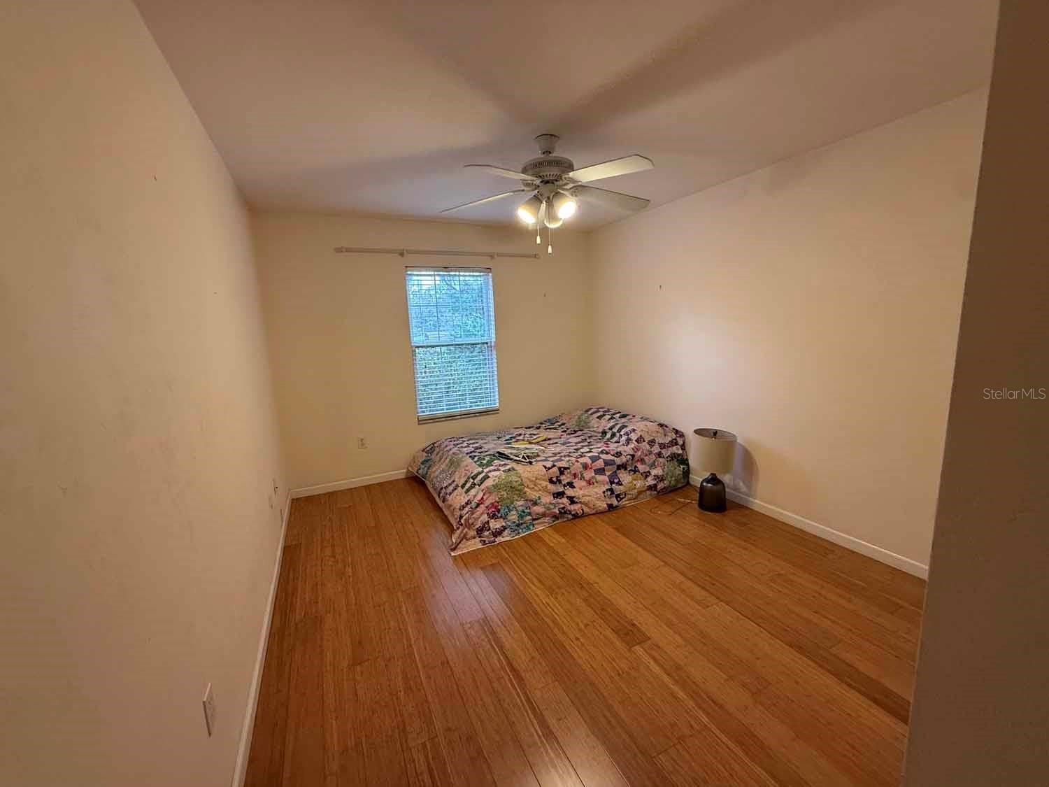 Image 23 of 35 For 13106 112th Avenue