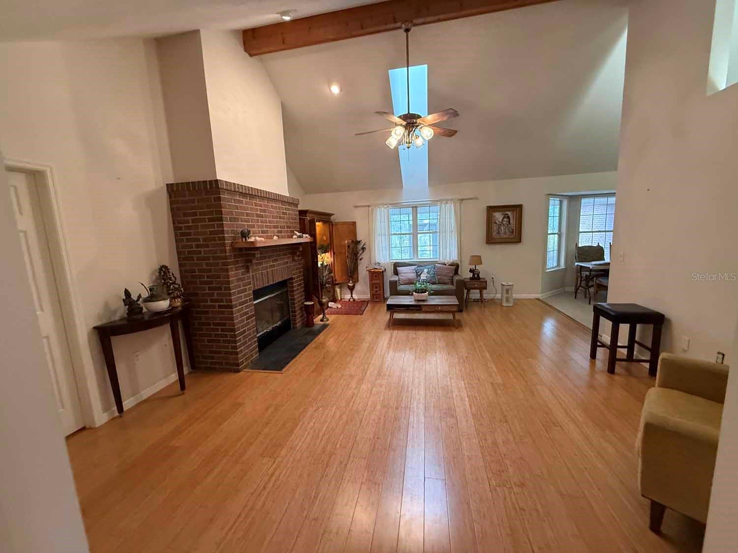 Image 4 of 35 For 13106 112th Avenue