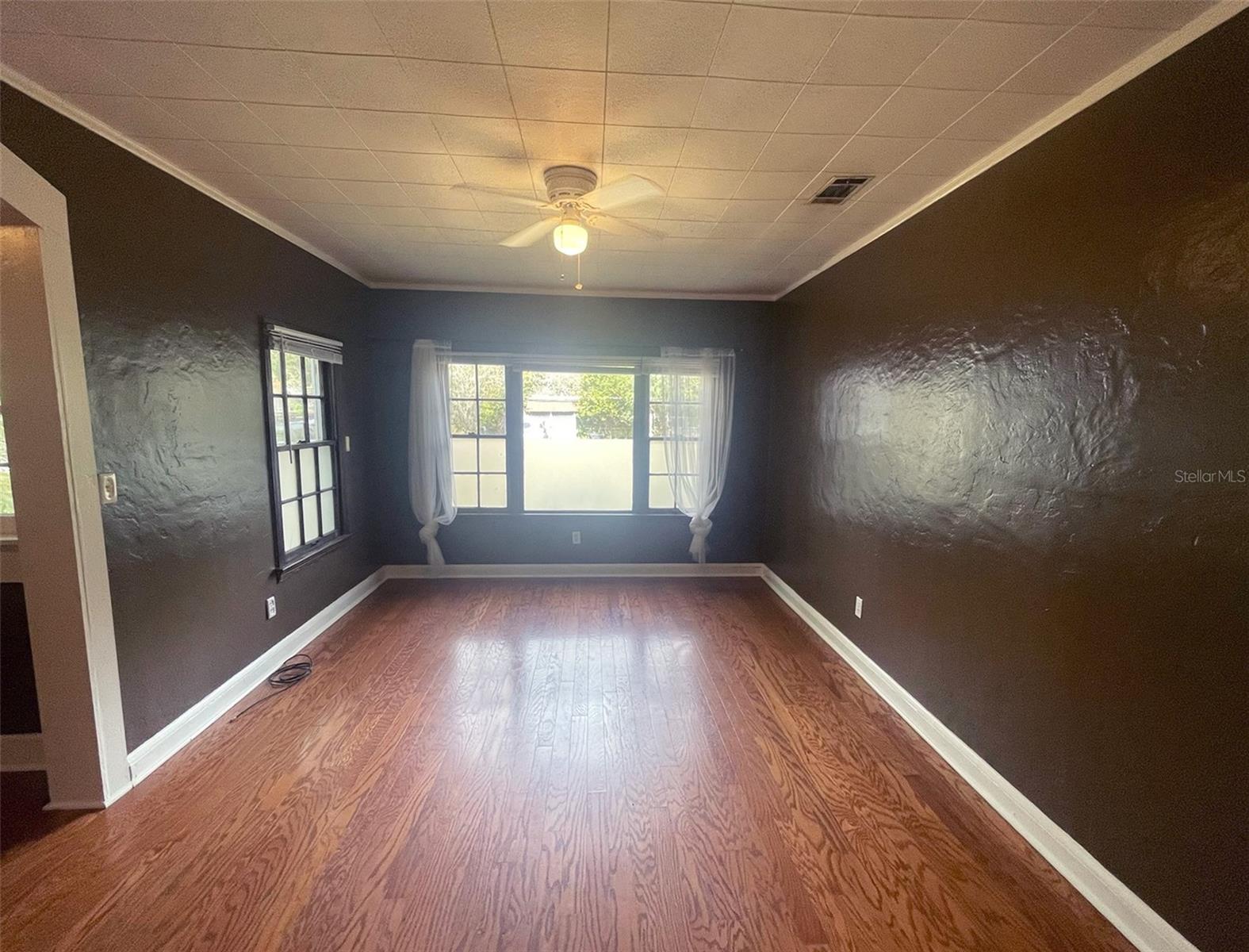 Image 12 of 16 For 745 10th Avenue