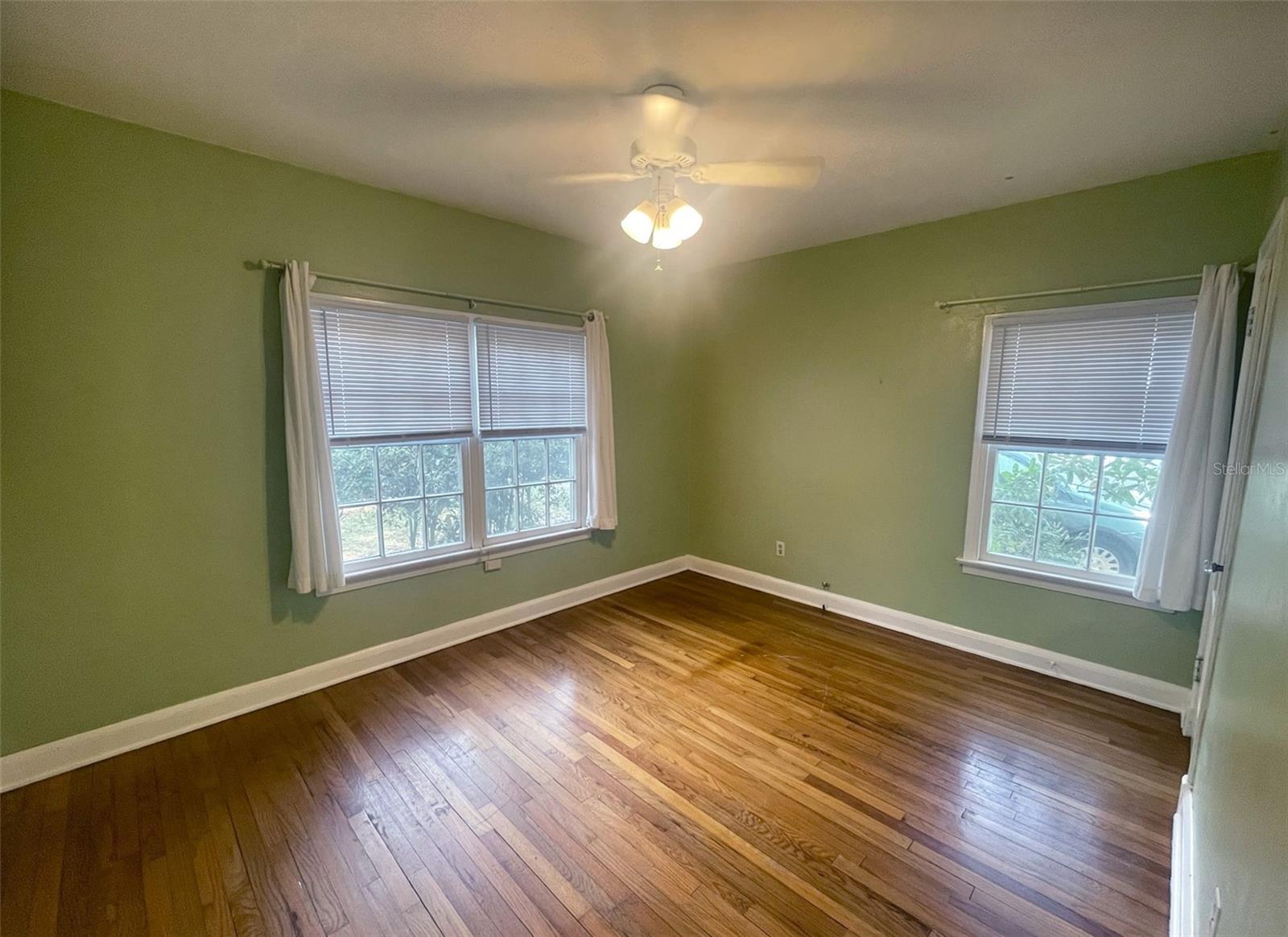 Image 4 of 16 For 745 10th Avenue