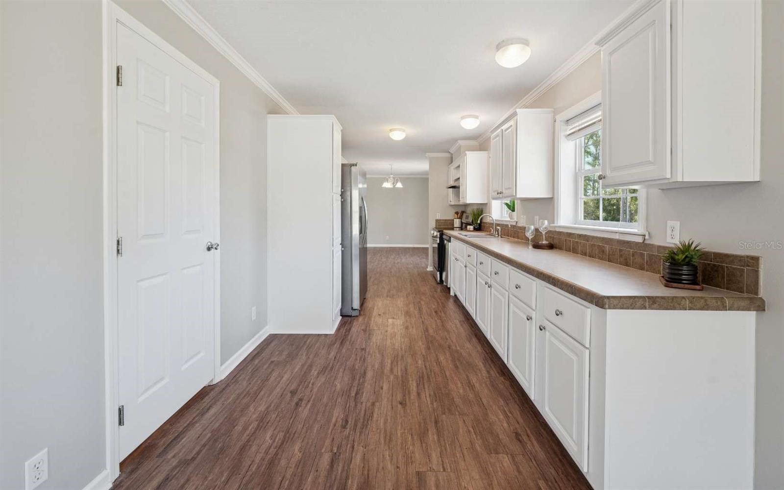 Image 9 of 32 For 10448 County Road 136