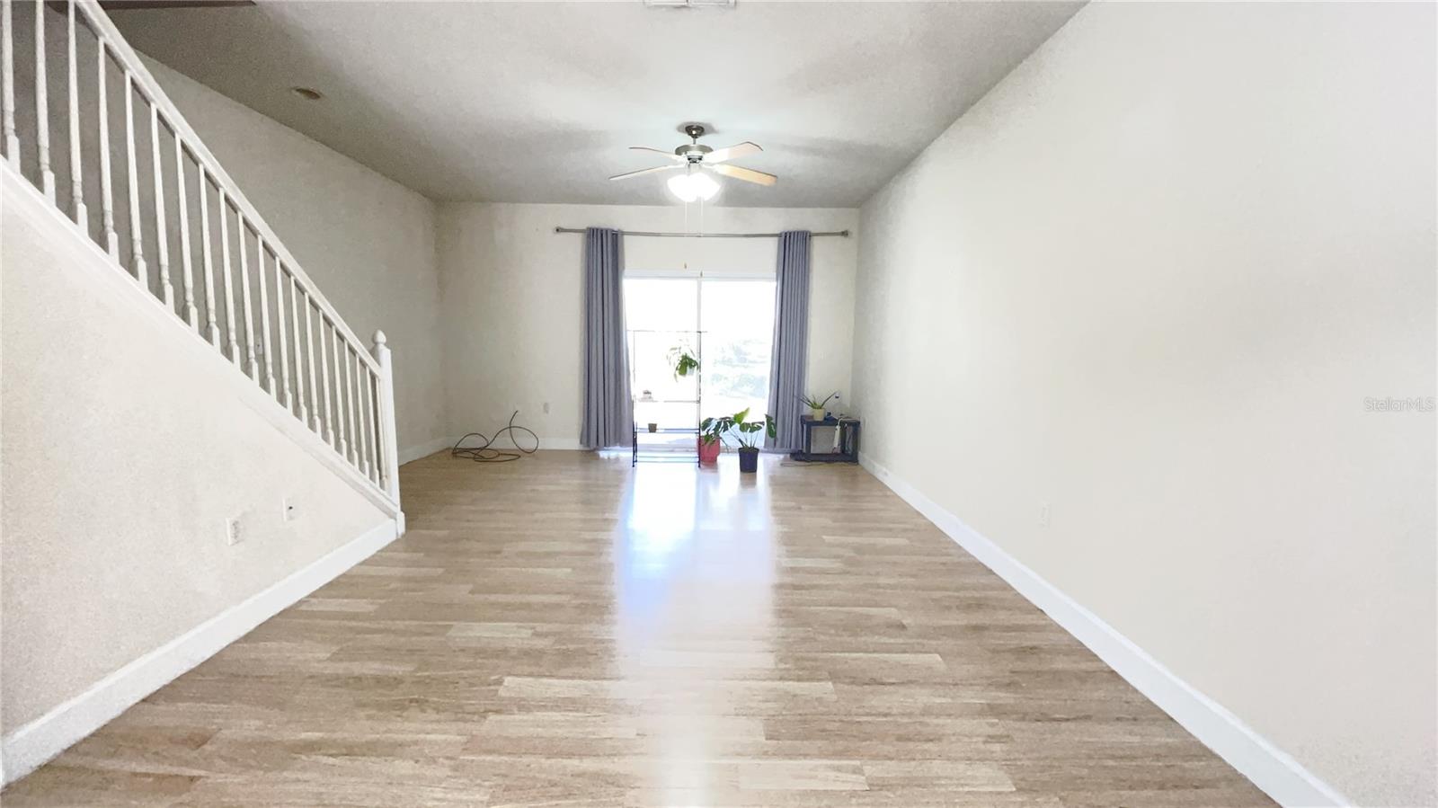 Image 4 of 22 For 859 Nw 21st Avenue 859