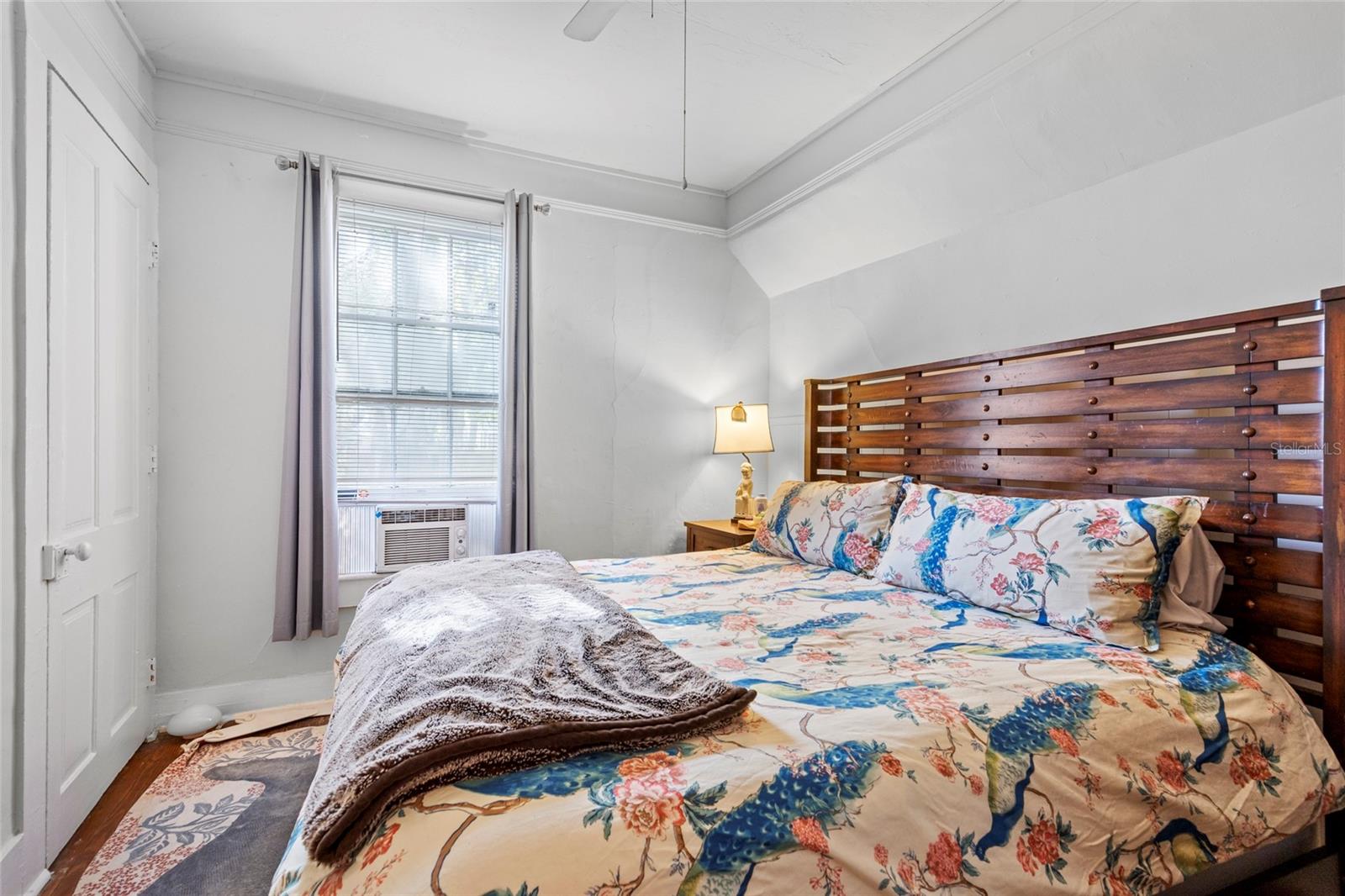 Image 27 of 39 For 232 4th Avenue