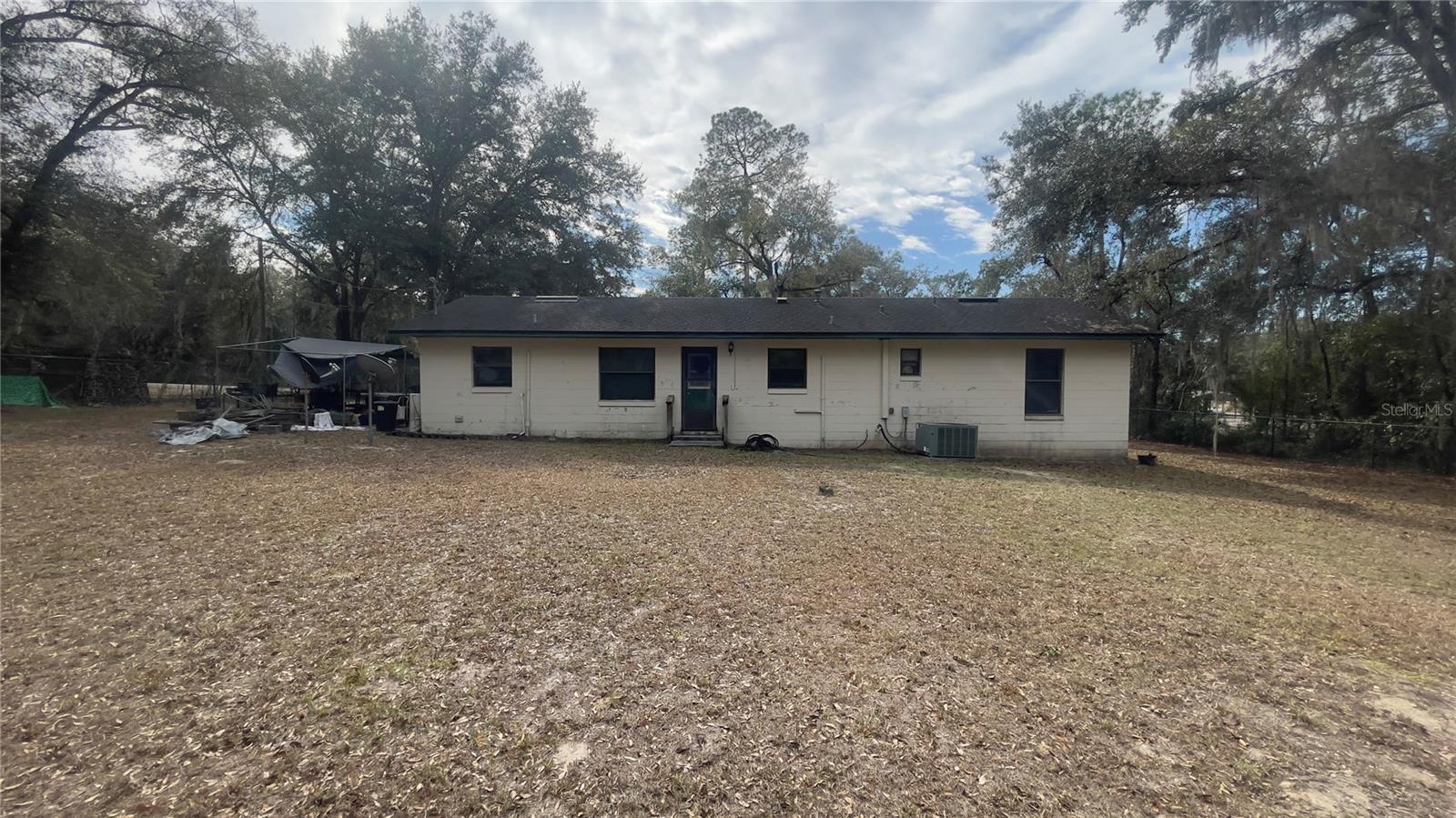 Image 17 of 19 For 20 Easy Street