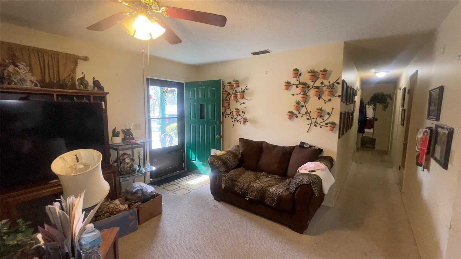 Image 6 of 19 For 20 Easy Street