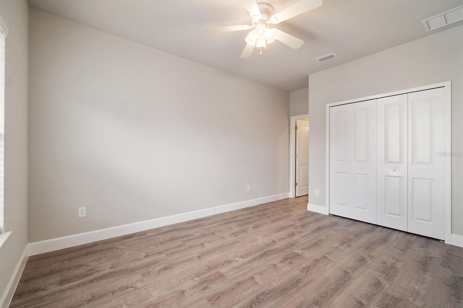 Image 10 of 42 For 622 3rd Avenue 2