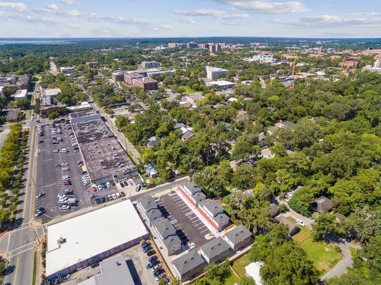 Image 2 of 42 For 622 3rd Avenue 2