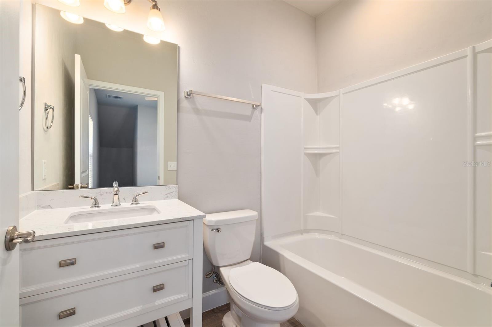 Image 21 of 42 For 622 3rd Avenue 2