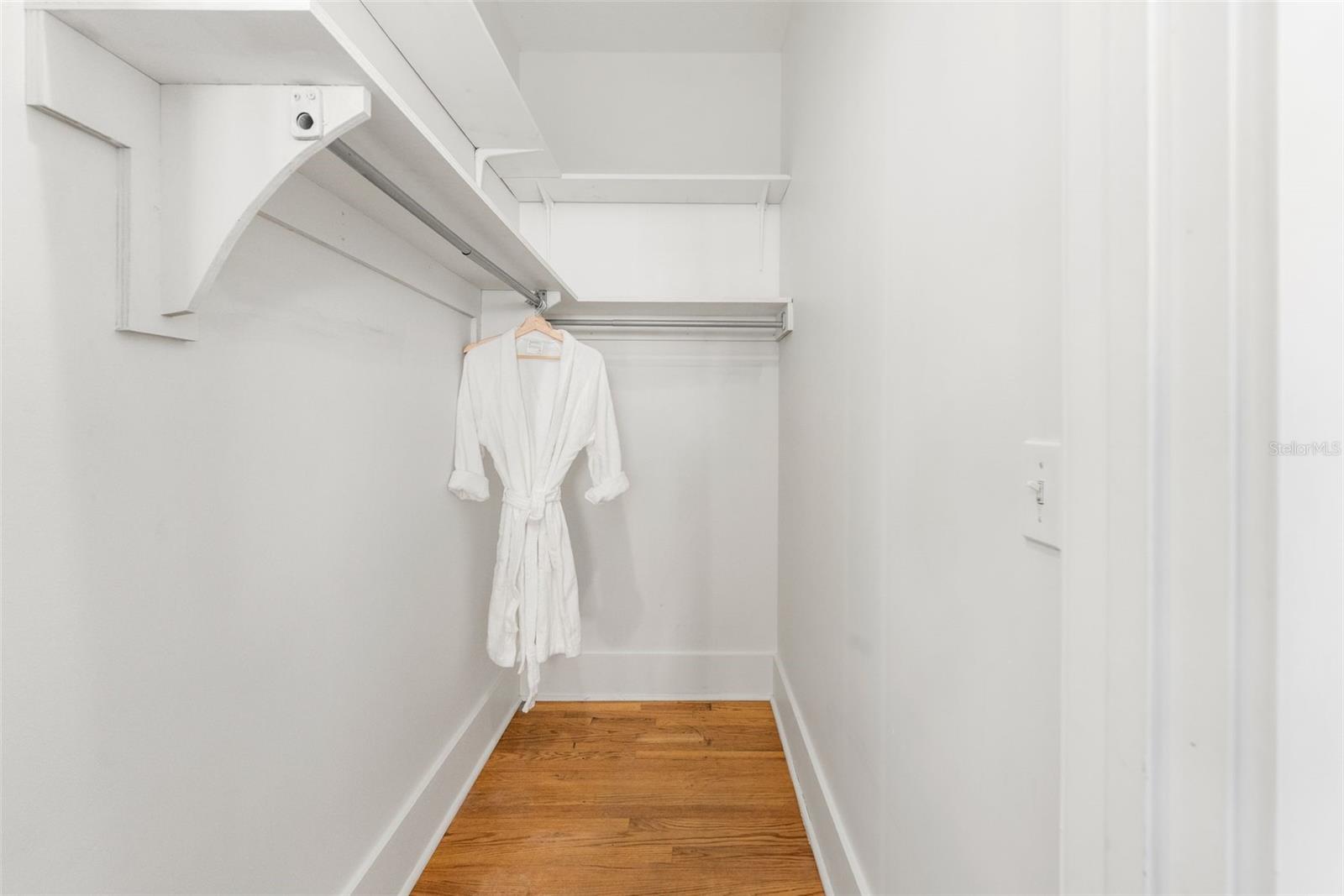 Image 15 of 30 For 3578 Herschel Street