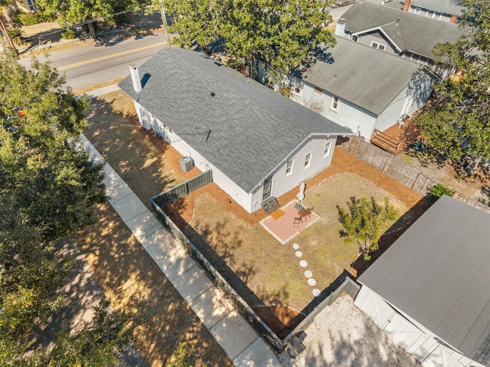 Image 27 of 30 For 3578 Herschel Street