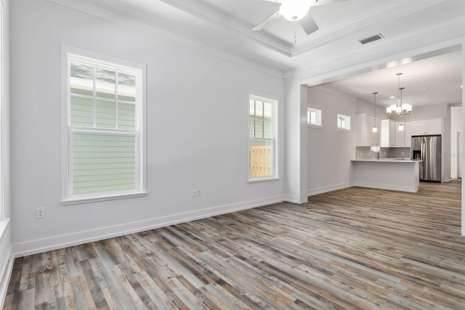 Image 3 of 8 For 420 1st Street