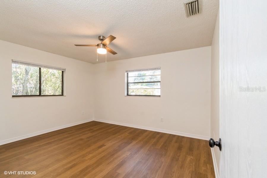 Image 13 of 20 For 2522 4th Terrace 2522