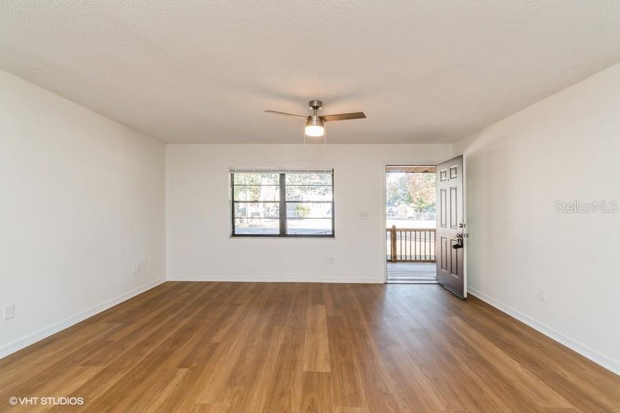 Image 8 of 20 For 2522 4th Terrace 2522