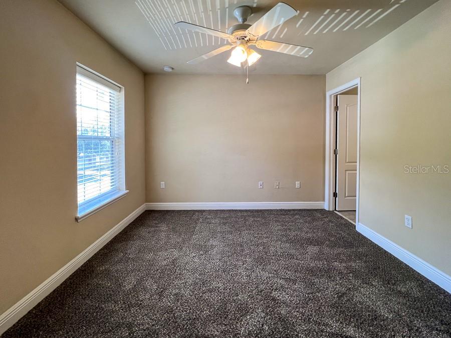 Image 19 of 29 For 2972 35th Place 84