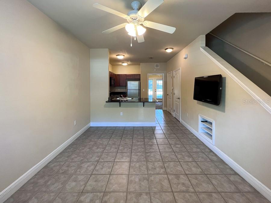 Image 4 of 29 For 2972 35th Place 84