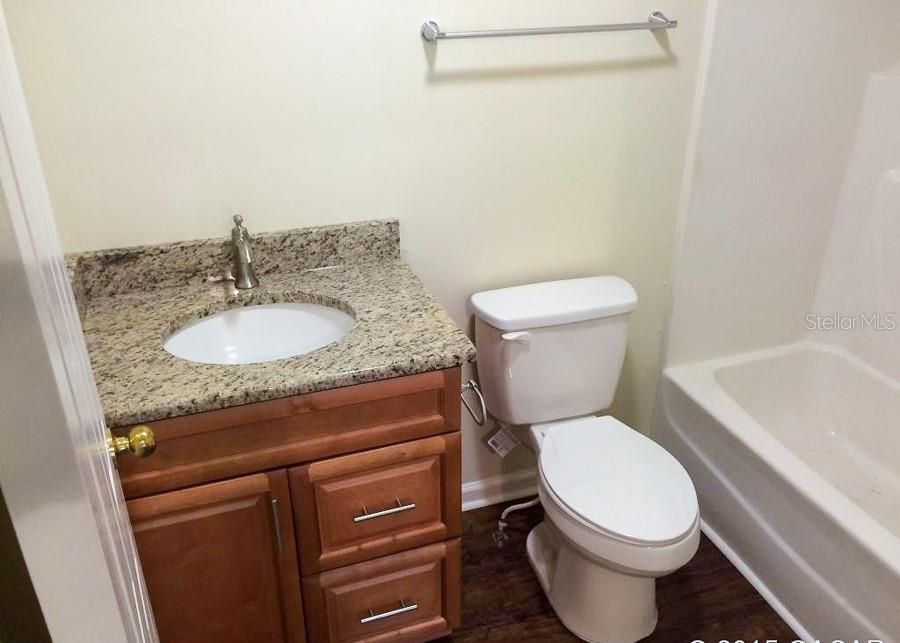 Image 5 of 8 For 2905 Archer Road 4017