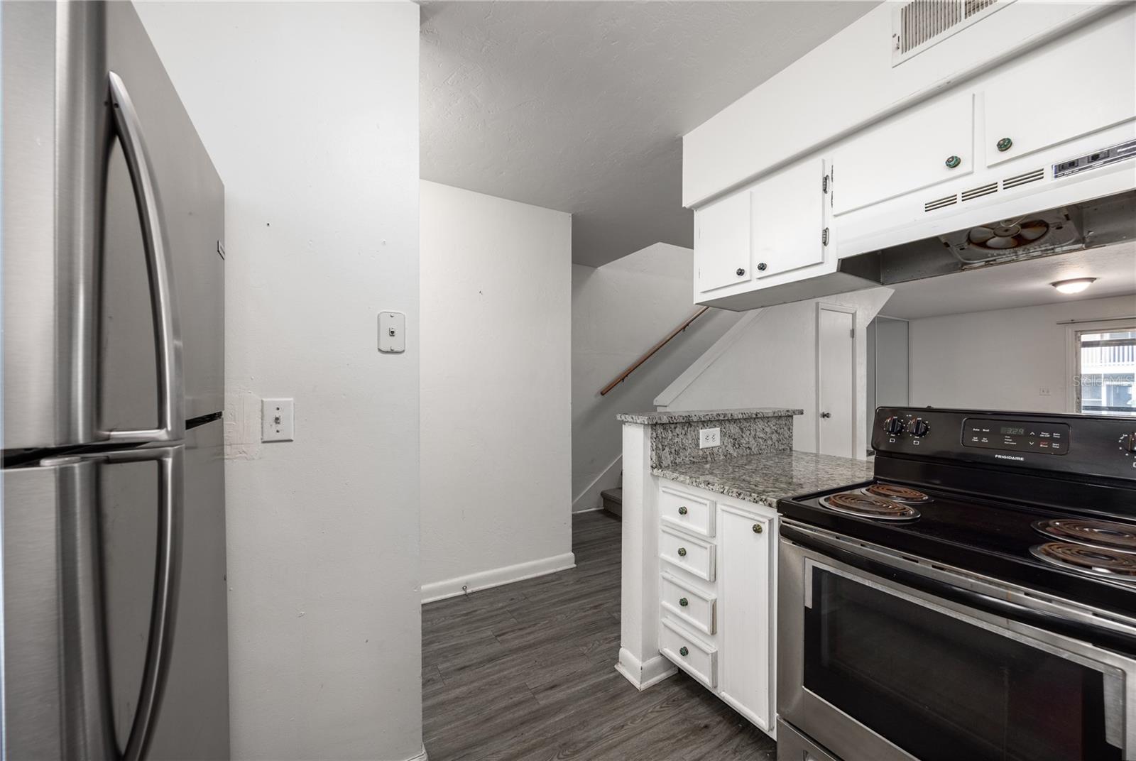 Image 5 of 23 For 4411 34th Street 908