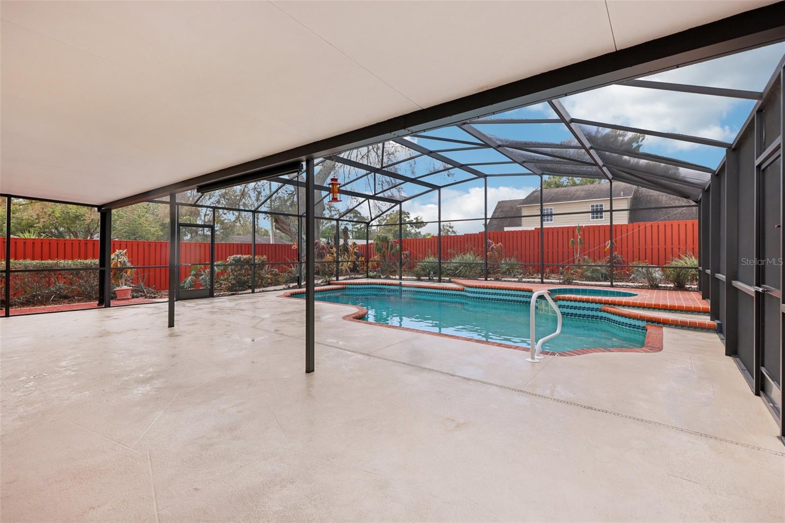 Image 23 of 50 For 5306 Camrose Court