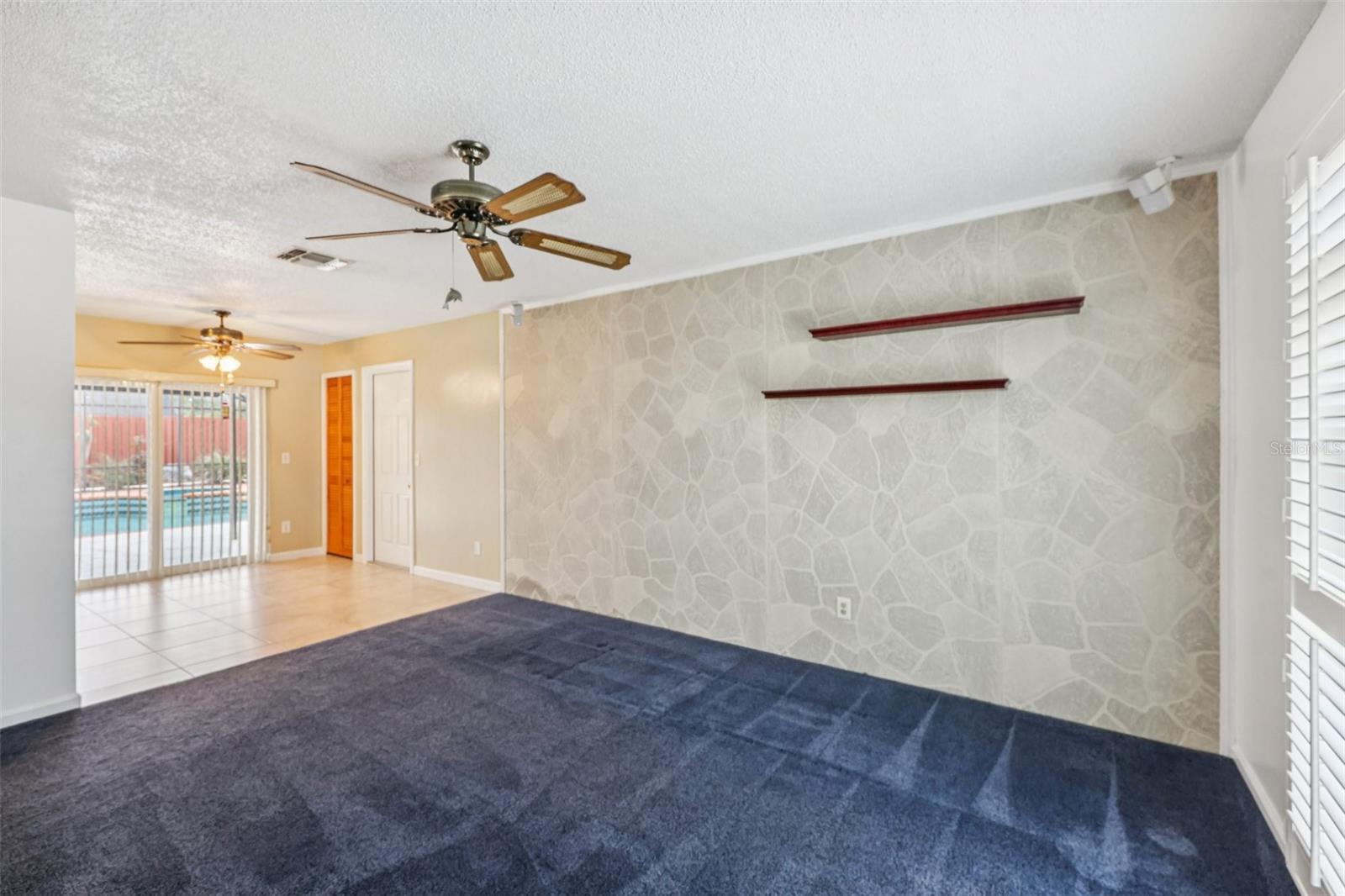 Image 4 of 50 For 5306 Camrose Court