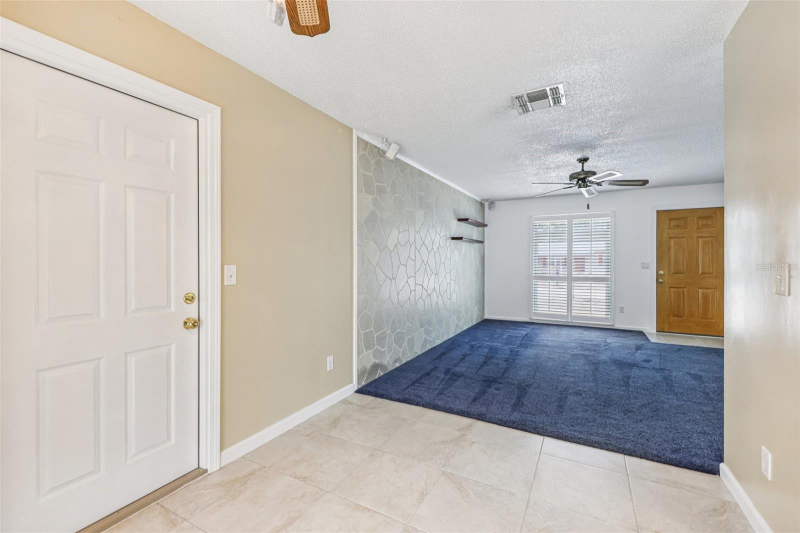 Image 7 of 50 For 5306 Camrose Court