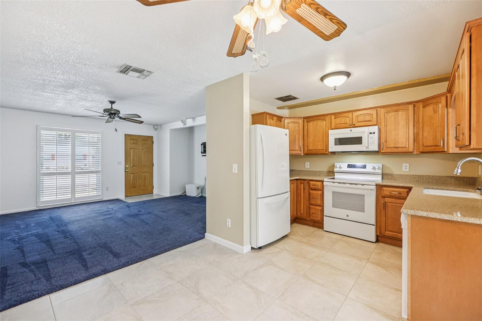 Image 8 of 50 For 5306 Camrose Court