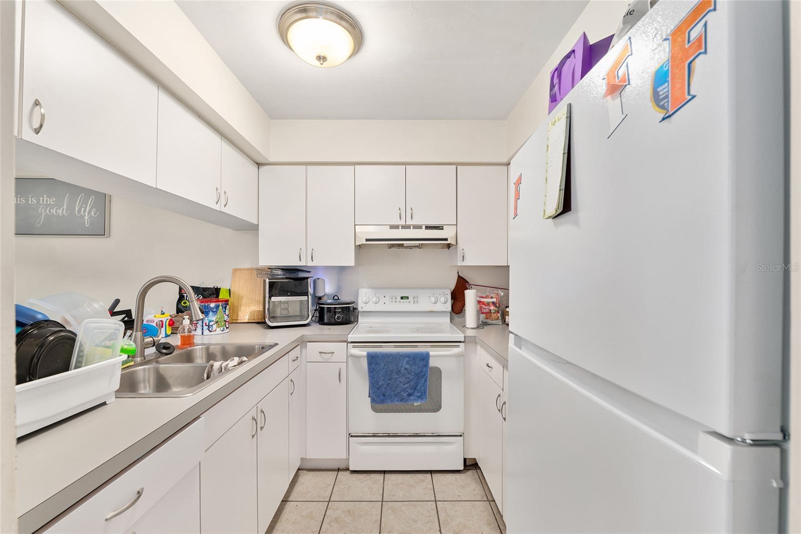 Image 18 of 42 For 2735 35th Place 801