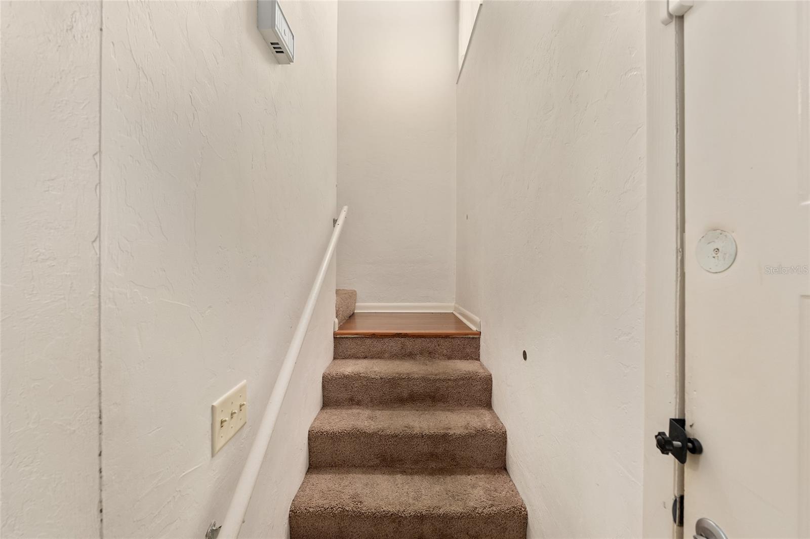 Image 27 of 42 For 2735 35th Place 801